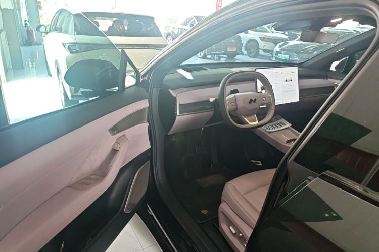 Used ONVO L60 2025 Model—60 kWh Rear-Wheel-Drive Version Driver Seat