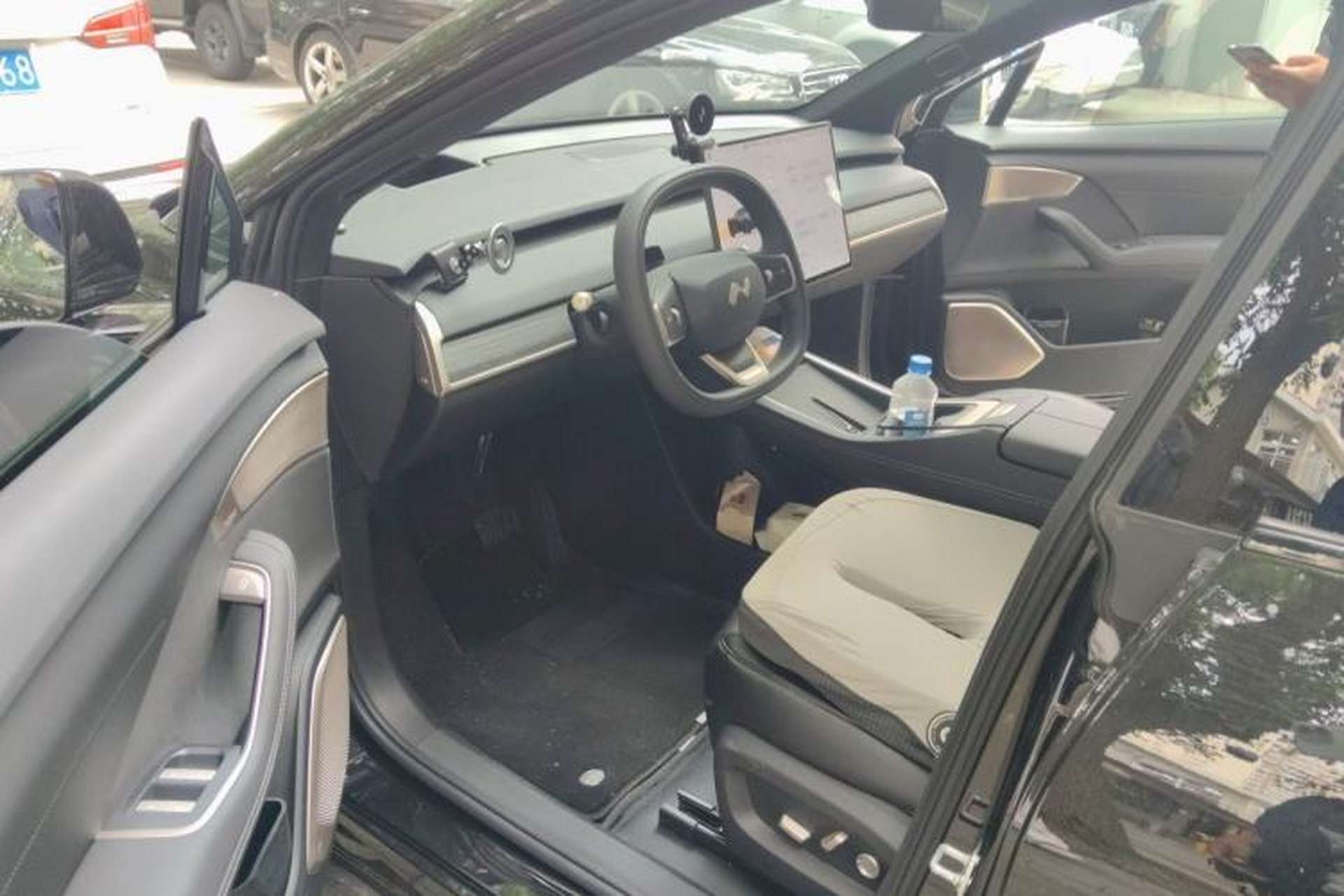 Used ONVO L60 2025 Model—60 kWh Rear-Wheel-Drive Version Driver Seat