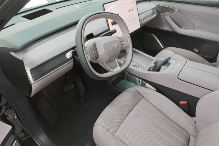 Used ONVO L60 2025 Model—60 kWh Rear-Wheel-Drive Version Driver Seat