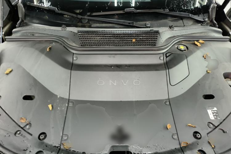 Used ONVO L60 2025 Model—60 kWh All-Wheel-Drive Version Engine Bay