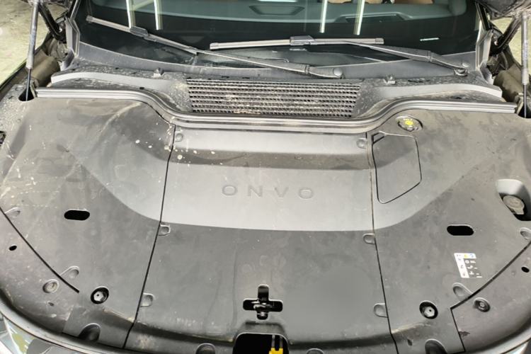 Used ONVO L60 2025 Model—60 kWh All-Wheel-Drive Version Engine Bay