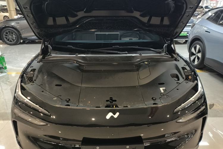Used ONVO L60 2025 Model—85 kWh Rear-Wheel-Drive Version Engine Bay