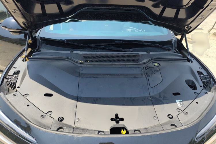 Used ONVO L60 2025 Model—60 kWh Rear-Wheel-Drive Version Engine Bay