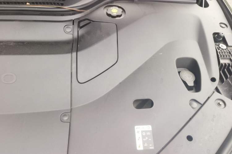 Used ONVO L60 2025 Model—60 kWh Rear-Wheel-Drive Version Engine Bay Left