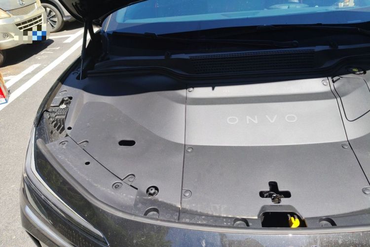 Used ONVO L60 2025 Model, 60kWh Black Knight Special Edition Engine Bay Right