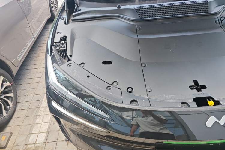 Used ONVO L60 2025 Model—60 kWh Rear-Wheel-Drive Version Engine Bay Right