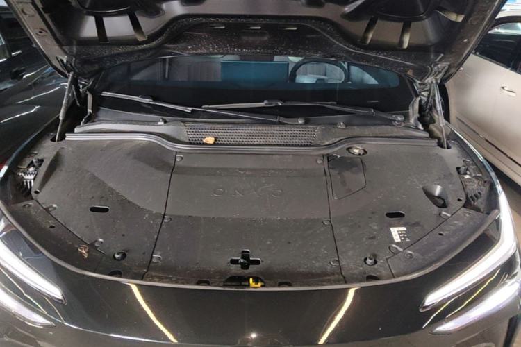 Used ONVO L60 2025 Model—85 kWh Rear-Wheel-Drive Version Engine Bay