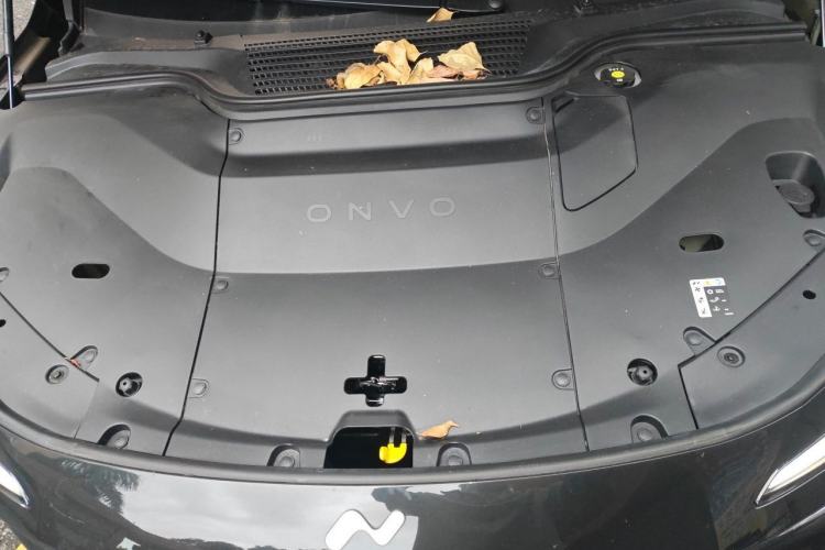 Used ONVO L60 2025 Model—60 kWh Rear-Wheel-Drive Version Engine Bay
