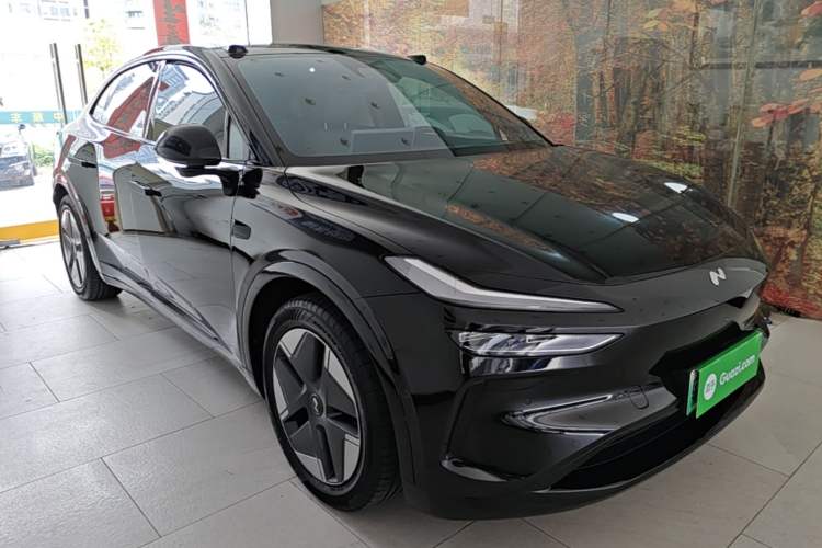 Used ONVO L60 2025 Model—60 kWh Rear-Wheel-Drive Version Exterior 1