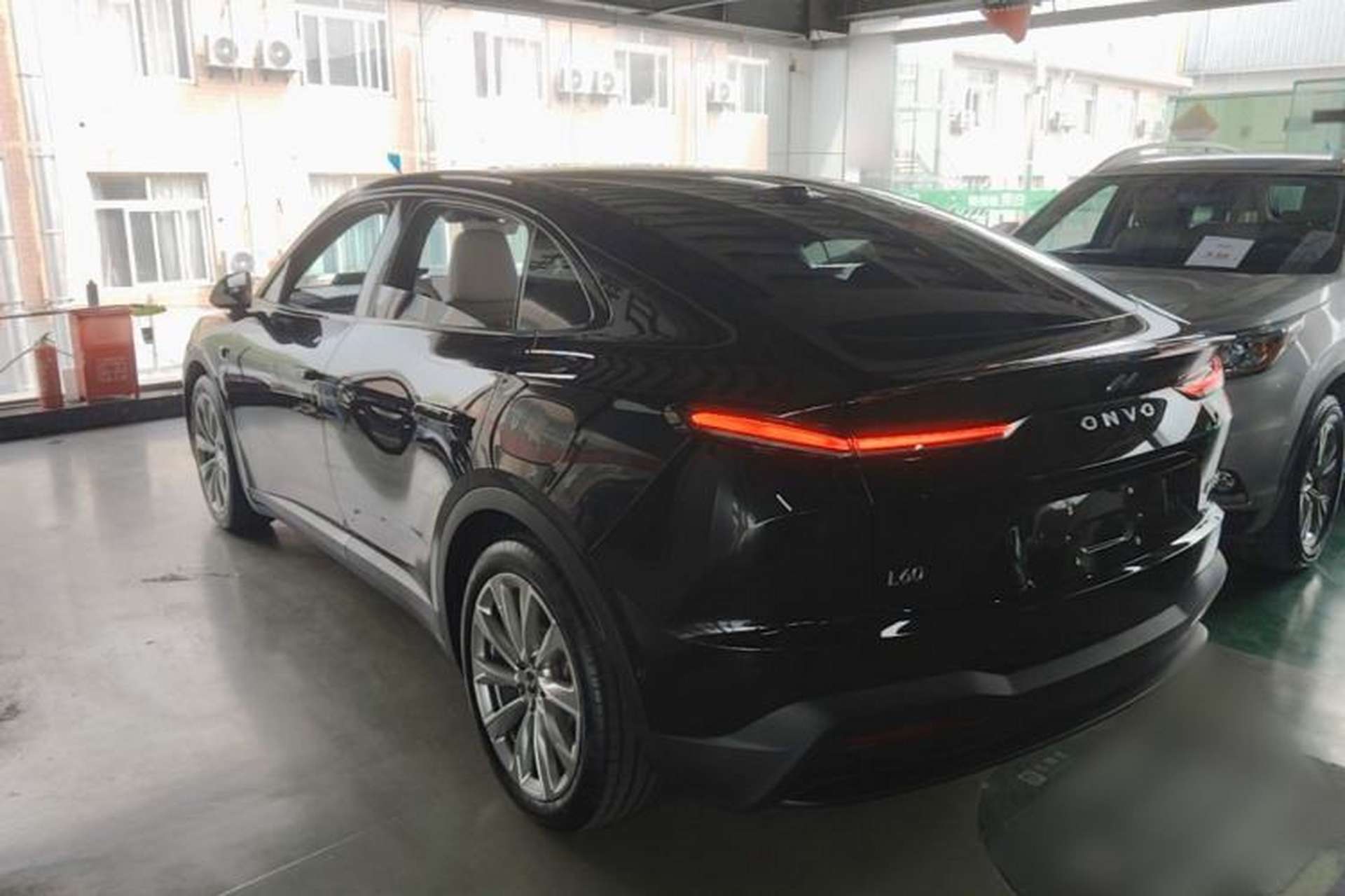 Used ONVO L60 2025 Model—85 kWh Rear-Wheel-Drive Version Exterior 2