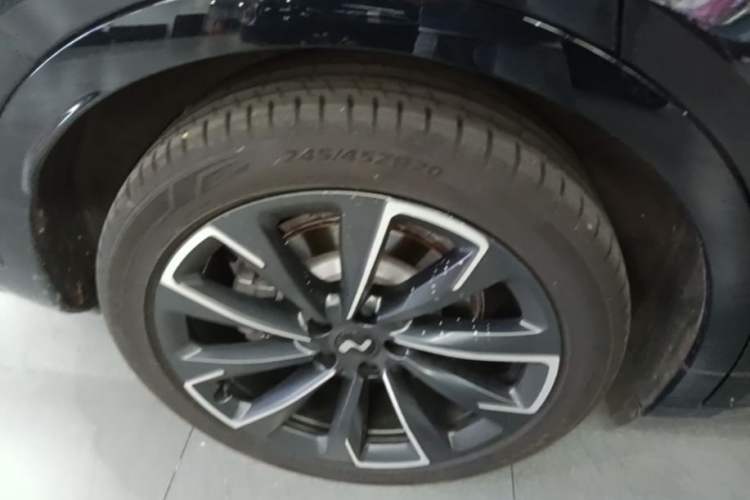 Used ONVO L60 2025 Model—60 kWh Rear-Wheel-Drive Version Exterior 3