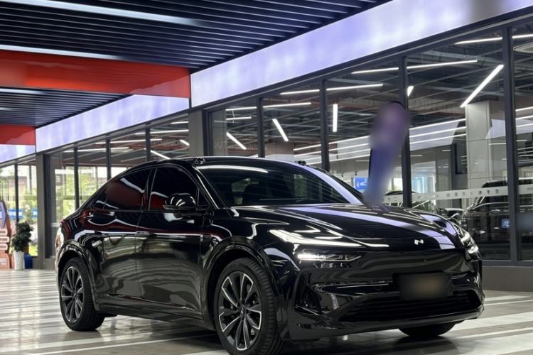 Used ONVO L60 2025 Model—60 kWh Rear-Wheel-Drive Version Exterior 7