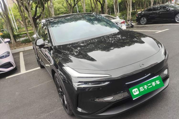 Used ONVO L60 2025 Model—60 kWh Rear-Wheel-Drive Version Front Right 45 Deg