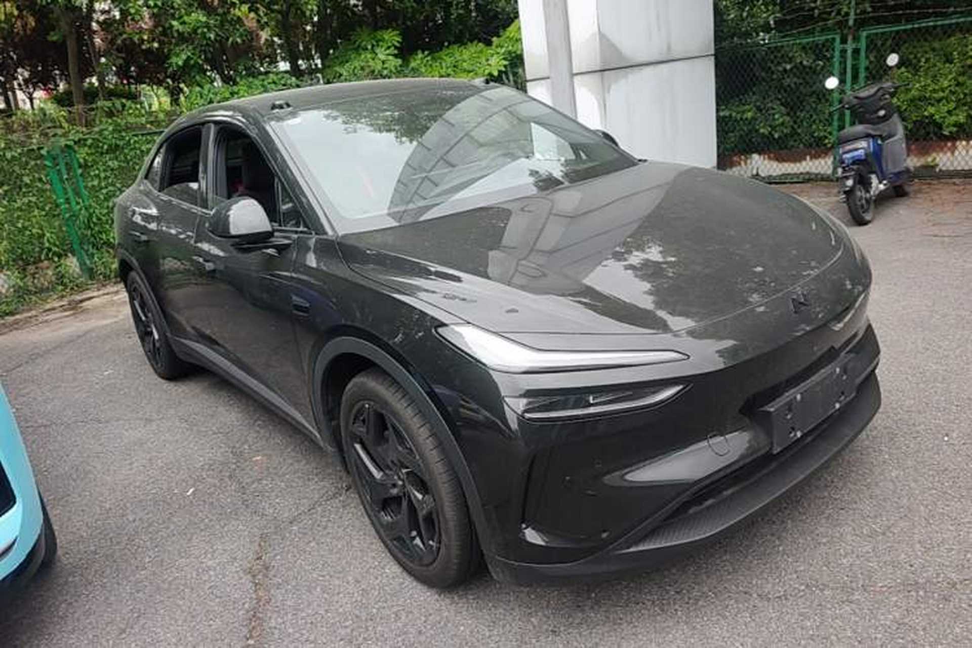 Used ONVO L60 2025 Model—60 kWh All-Wheel-Drive Version Front Right 45 Deg