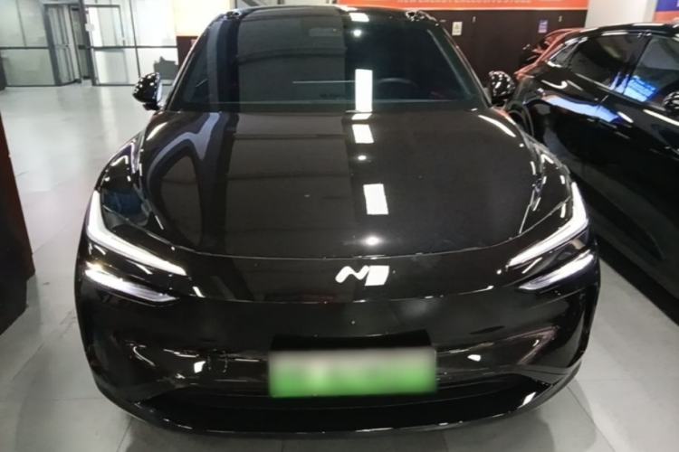 Used ONVO L60 2025 Model—60 kWh Rear-Wheel-Drive Version Front
