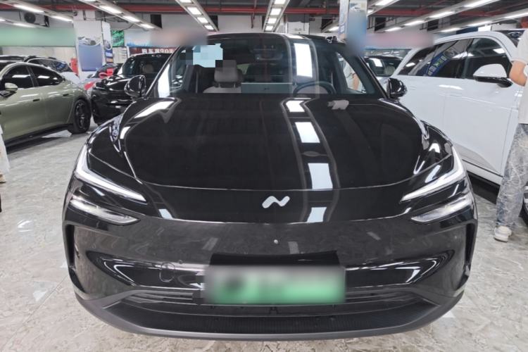 Used ONVO L60 2025 Model—60 kWh Rear-Wheel-Drive Version Front