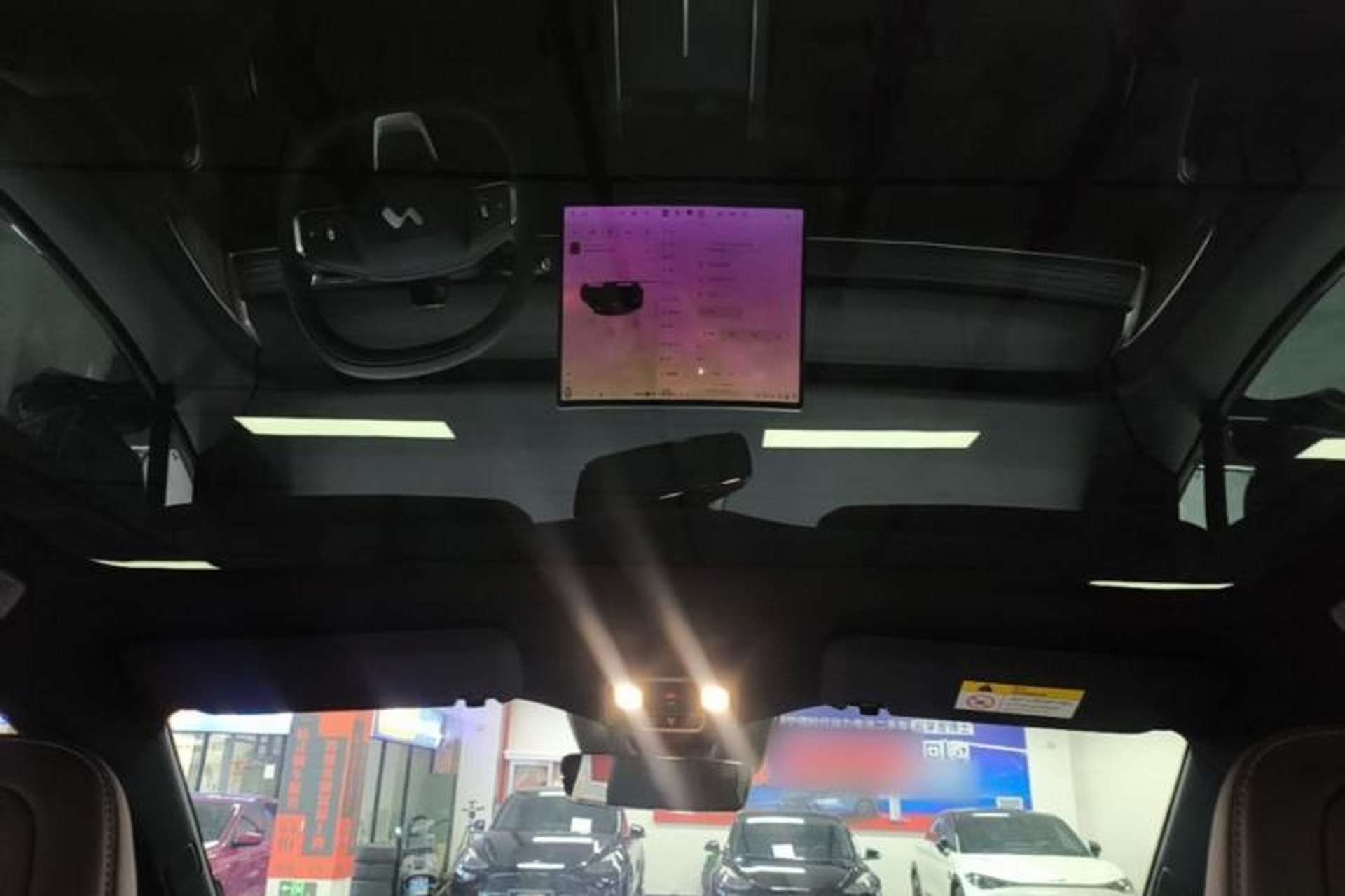 Used ONVO L60 2025 Model—60 kWh Rear-Wheel-Drive Version Headliner