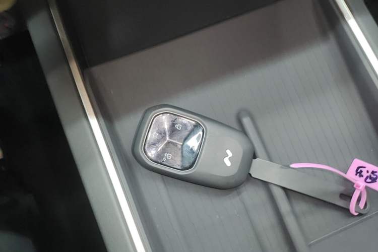 Used ONVO L60 2025 Model—60 kWh Rear-Wheel-Drive Version Interior 1