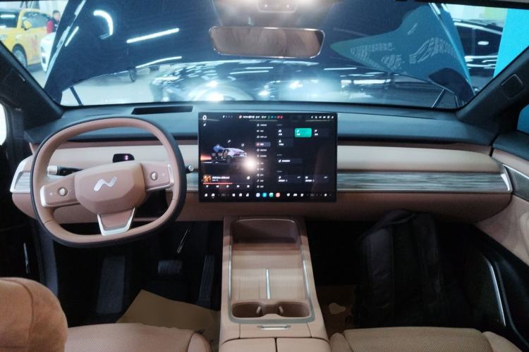 Used ONVO L60 2025 Model—60 kWh Rear-Wheel-Drive Version Interior 2