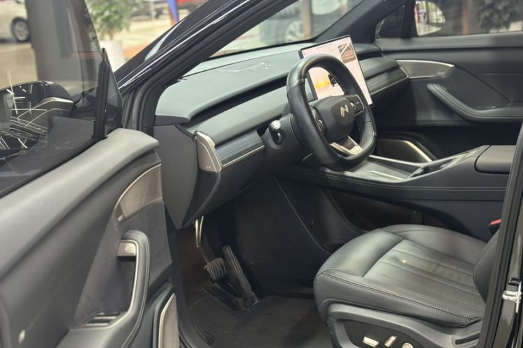Used ONVO L60 2025 Model—60 kWh Rear-Wheel-Drive Version Interior 4