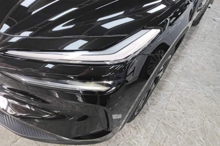 Used ONVO L60 2025 Model—60 kWh Rear-Wheel-Drive Version Left Front Headlight