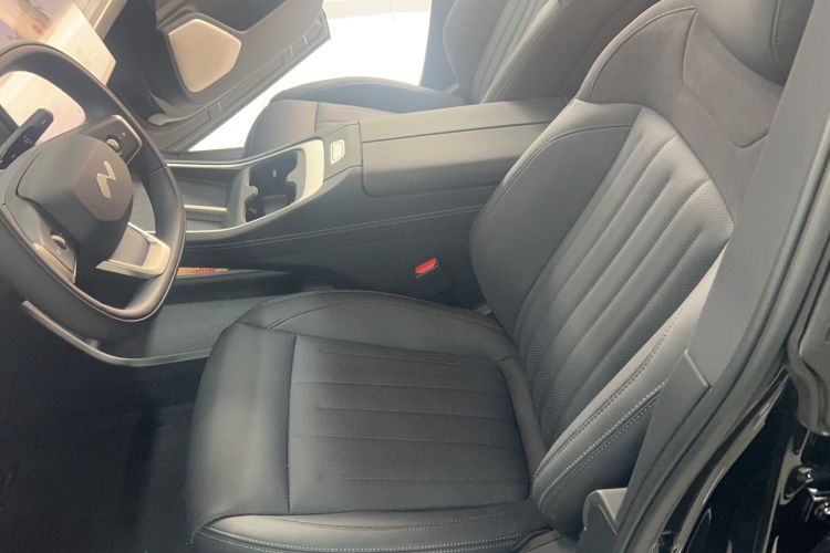 Used ONVO L60 2025 Model—60 kWh Rear-Wheel-Drive Version Left Front Seat