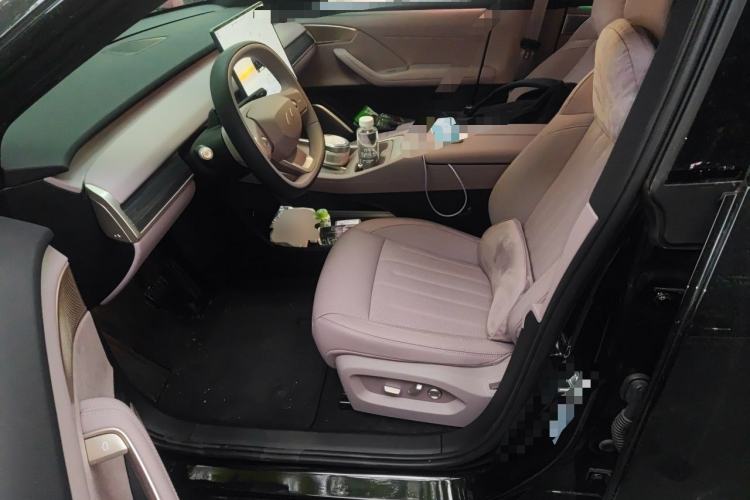 Used ONVO L60 2025 Model—60 kWh Rear-Wheel-Drive Version Left Front Seat