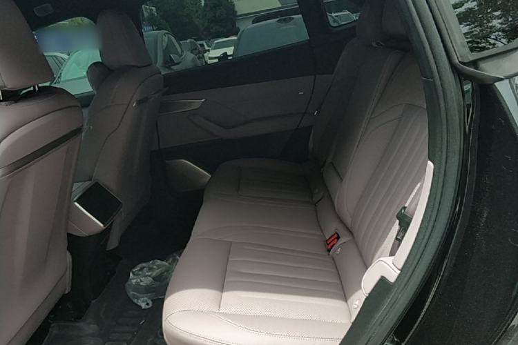 Used ONVO L60 2025 Model—60 kWh Rear-Wheel-Drive Version Left Rear Seat