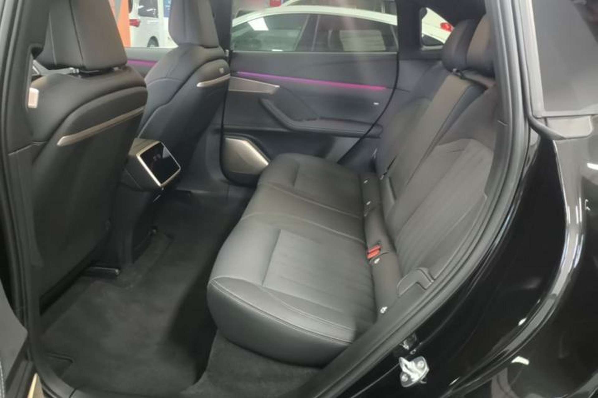 Used ONVO L60 2025 Model—60 kWh Rear-Wheel-Drive Version Left Rear Seat