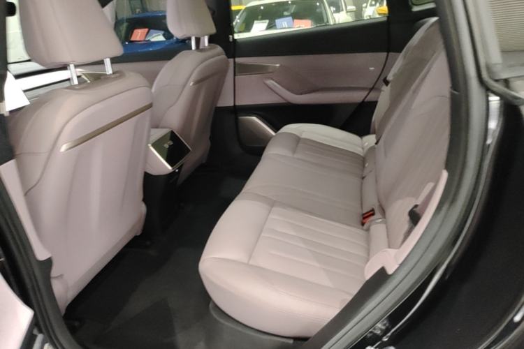 Used ONVO L60 2025 Model—60 kWh Rear-Wheel-Drive Version Left Rear Seat