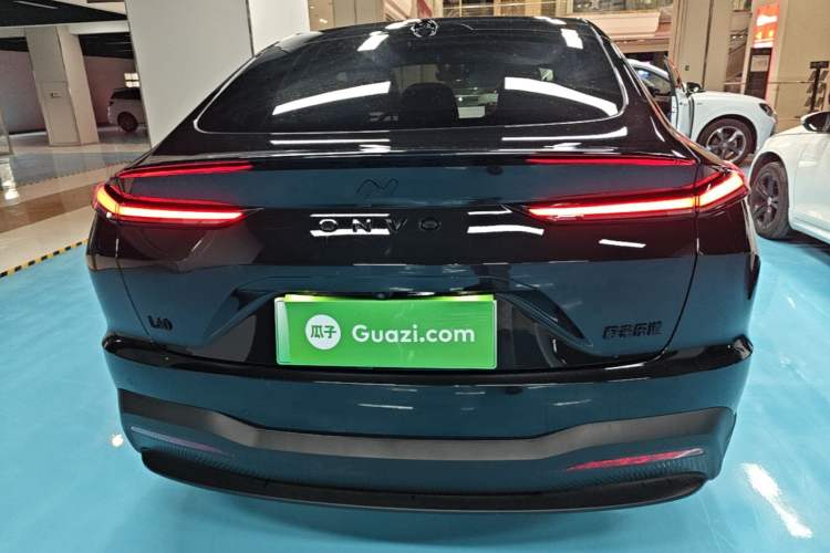 Used ONVO L60 2025 Model, 60kWh Black Knight Special Edition Rear