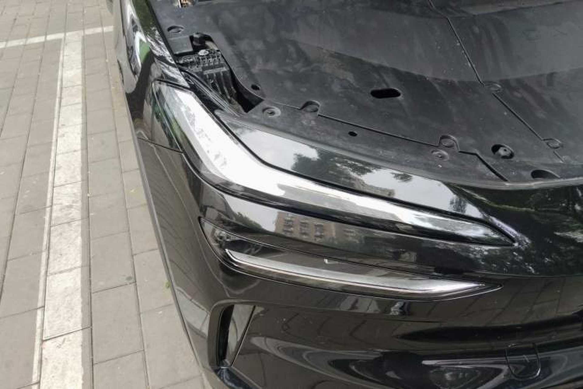 Used ONVO L60 2025 Model—60 kWh Rear-Wheel-Drive Version Right Front Headlight