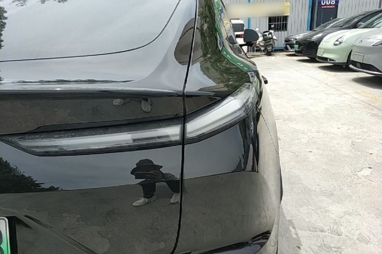 Used ONVO L60 2025 Model—60 kWh Rear-Wheel-Drive Version Right Rear Taillight