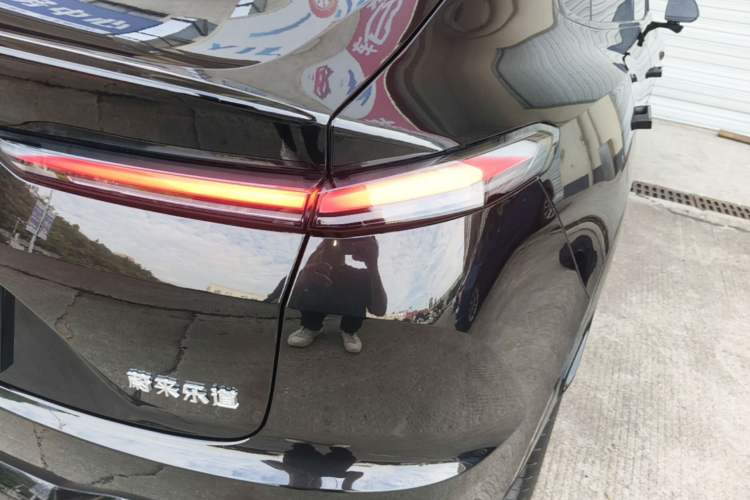 Used ONVO L60 2025 Model—60 kWh All-Wheel-Drive Version Right Rear Taillight