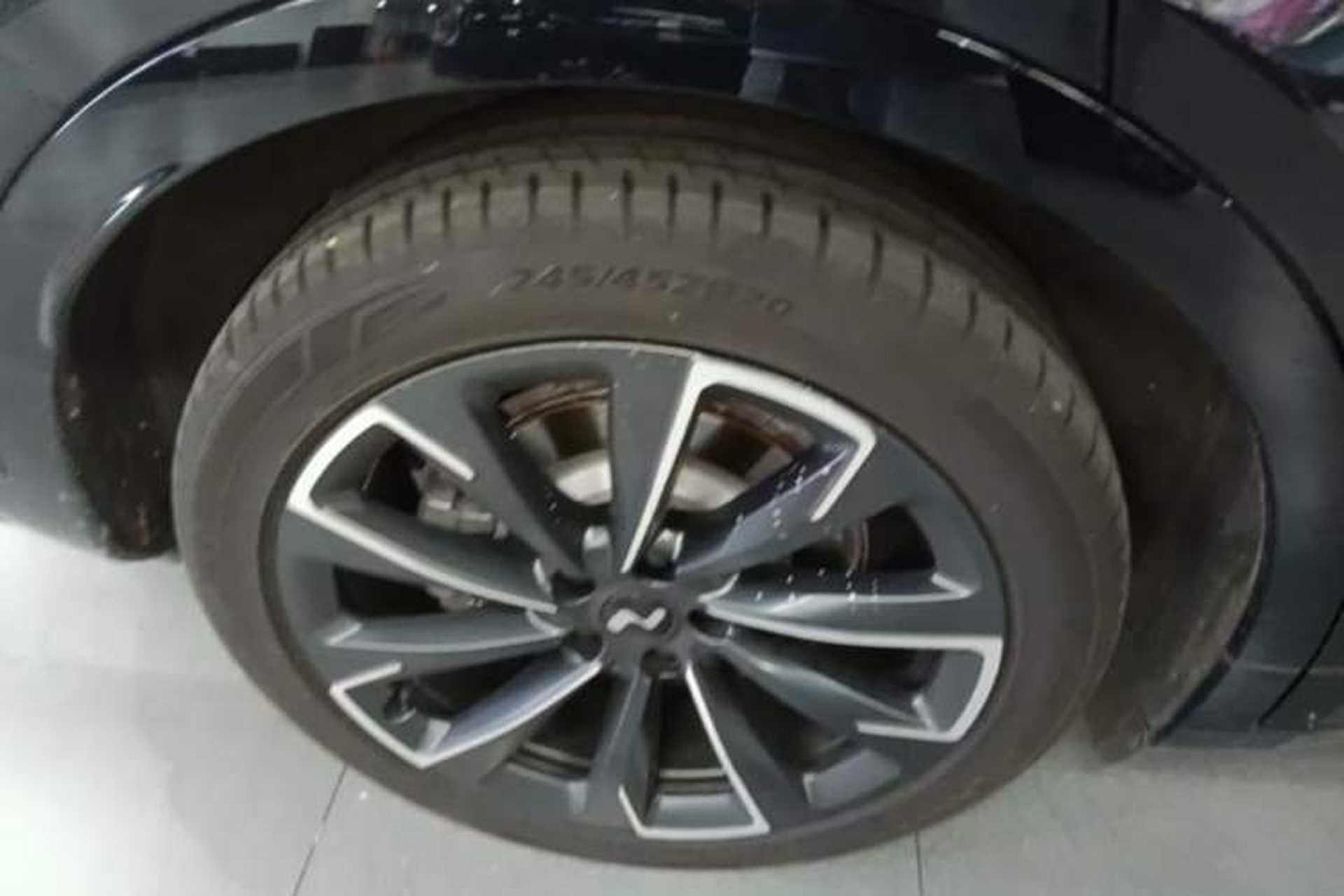 Used ONVO L60 2025 Model—60 kWh Rear-Wheel-Drive Version Right Rear Wheel Hub
