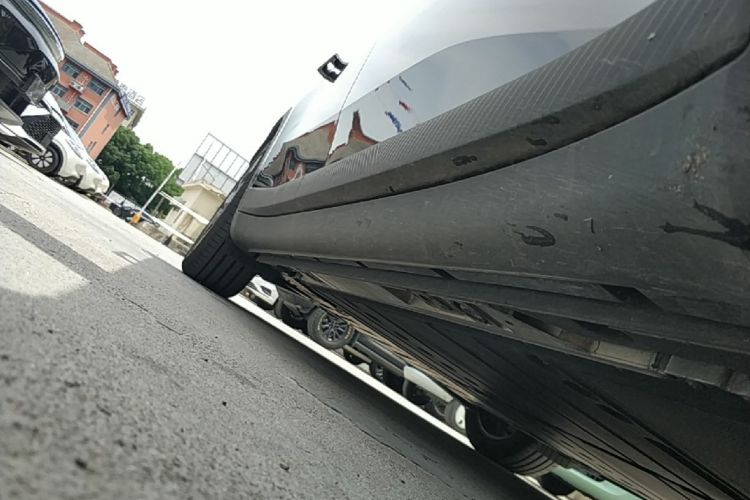 Used ONVO L60 2025 Model—60 kWh Rear-Wheel-Drive Version Right Side Sill