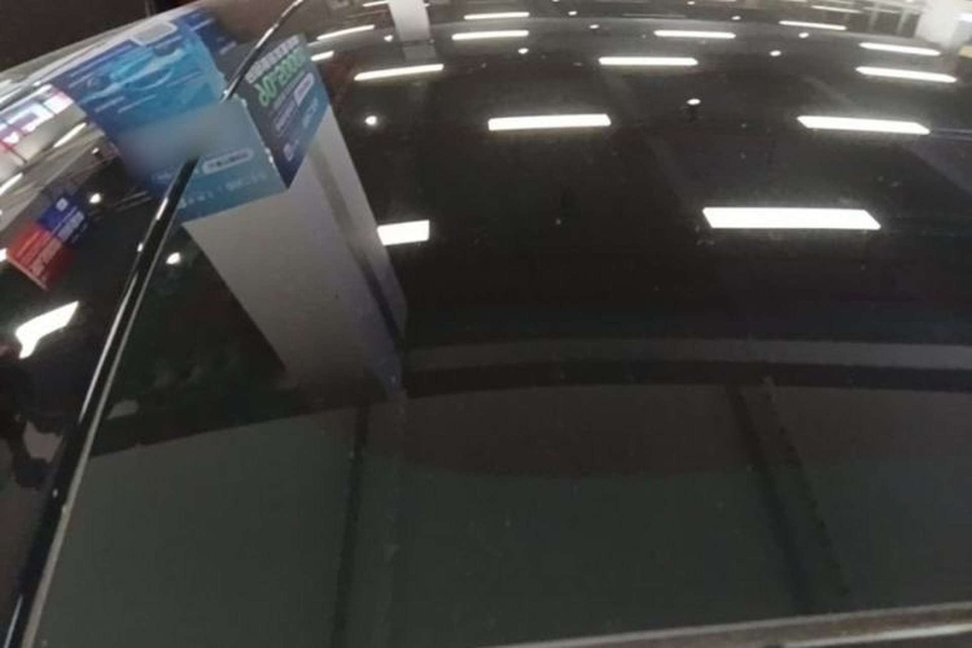 Used ONVO L60 2025 Model—60 kWh Rear-Wheel-Drive Version Roof