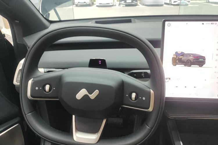 Used ONVO L60 2025 Model—60 kWh Rear-Wheel-Drive Version Steering Wheel