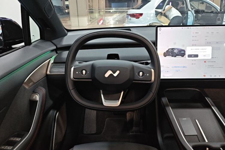 Used ONVO L60 2025 Model, 60kWh Black Knight Special Edition Steering Wheel