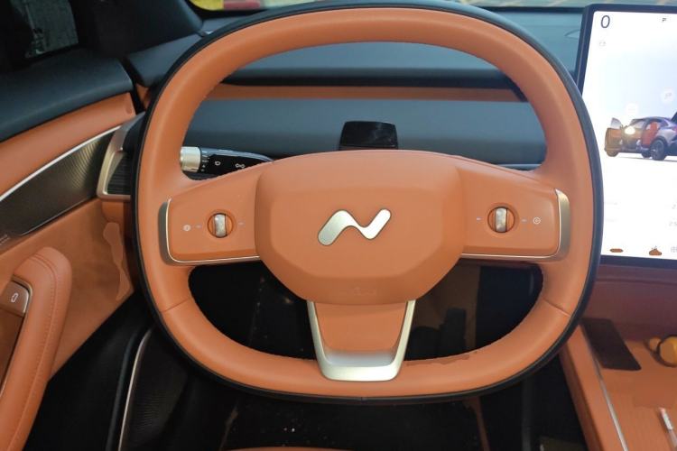 Used ONVO L60 2025 Model—60 kWh Rear-Wheel-Drive Version Steering Wheel