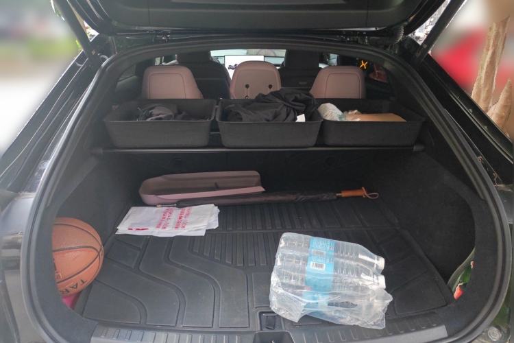Used ONVO L60 2025 Model—60 kWh Rear-Wheel-Drive Version Trunk
