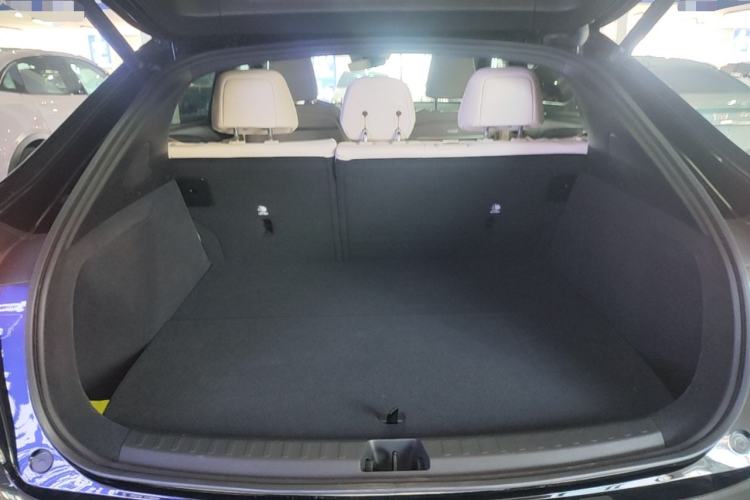 Used ONVO L60 2025 Model—60 kWh All-Wheel-Drive Version Trunk