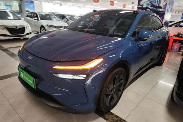 Used ONVO L60 2025 Model—85 kWh All-Wheel-Drive Version