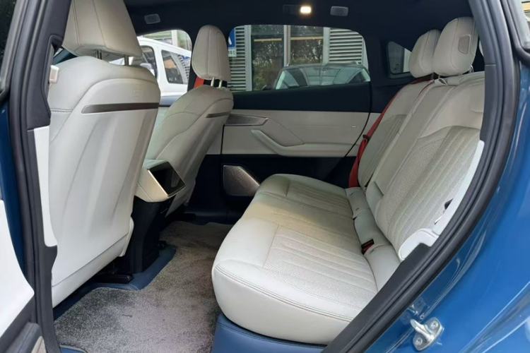 Used ONVO L60 2025 Model—60 kWh Rear-Wheel-Drive Version Interior 2