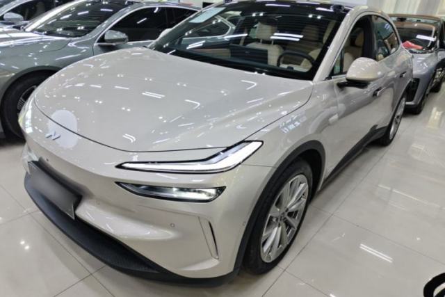 Used ONVO L60 2025 Model—60 kWh All-Wheel-Drive Version