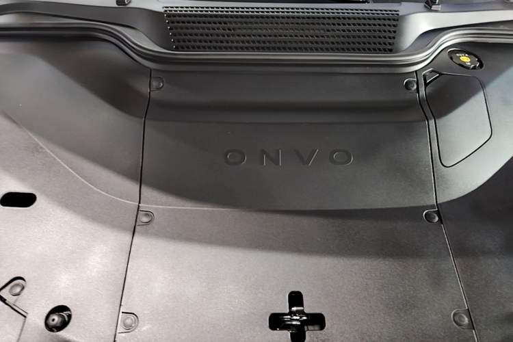Used ONVO L60 2025 Model—60 kWh Rear-Wheel-Drive Version Engine Bay