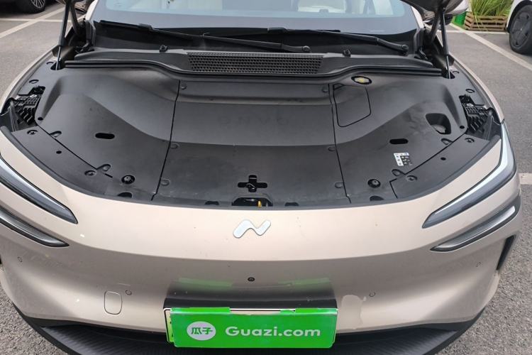 Used ONVO L60 2025 Model—60 kWh All-Wheel-Drive Version Engine Bay