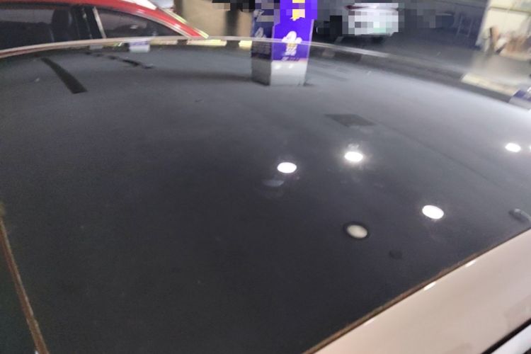 Used ONVO L60 2025 Model—60 kWh All-Wheel-Drive Version Roof