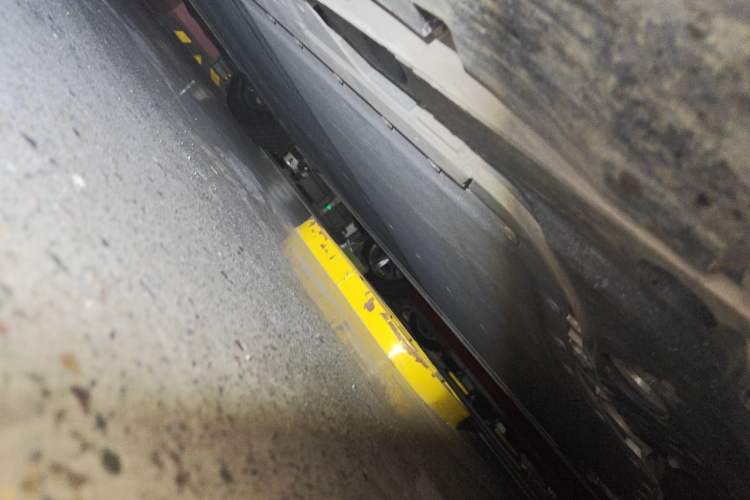 Used ONVO L60 2025 Model—60 kWh Rear-Wheel-Drive Version Chassis Front Right