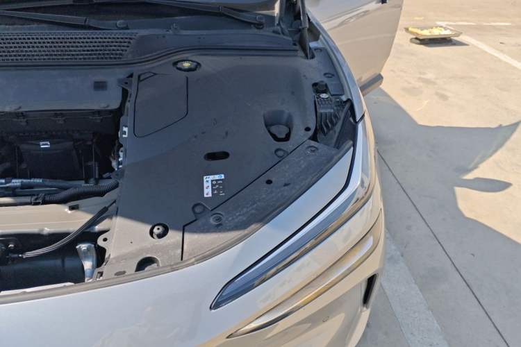 Used ONVO L60 2025 Model—60 kWh Rear-Wheel-Drive Version Engine Bay Left
